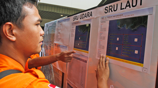 Meteorologists: Engine Ice Likely the "Triggering Factor" of AirAsia Crash